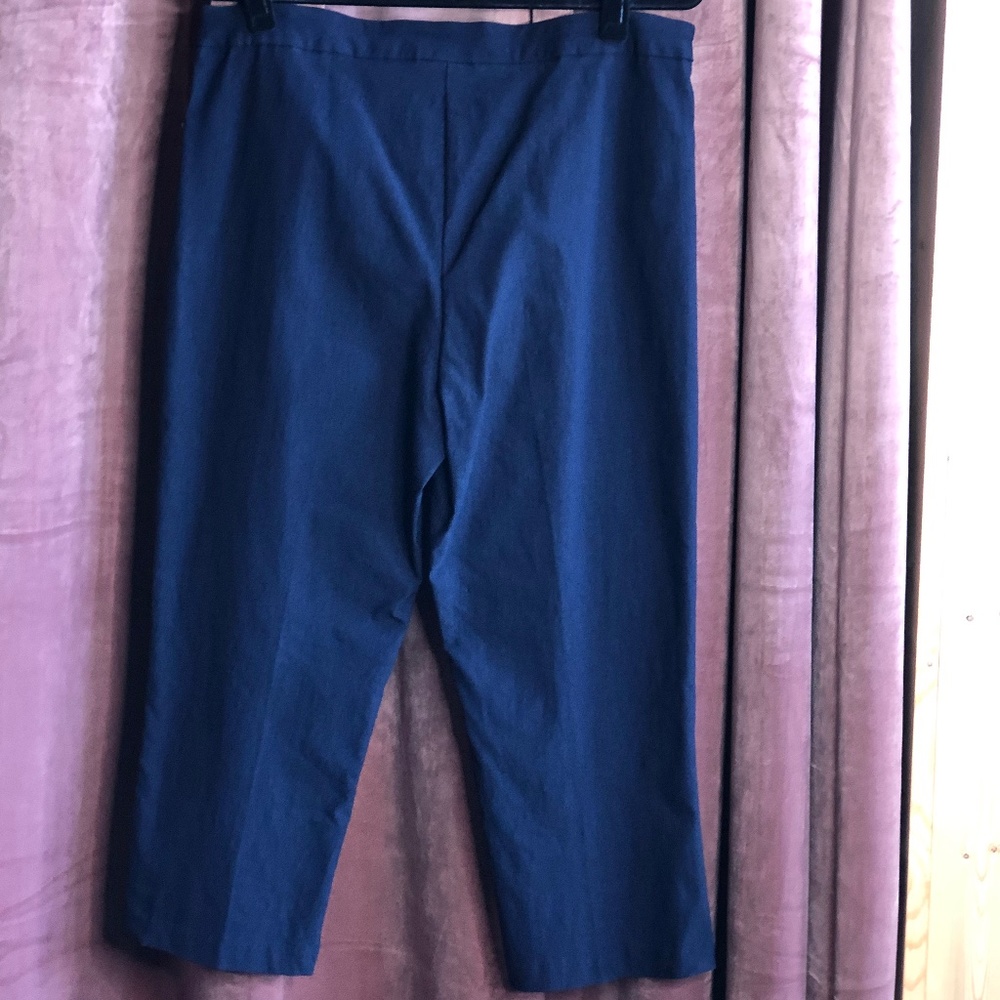 Tribal Stretch Capris